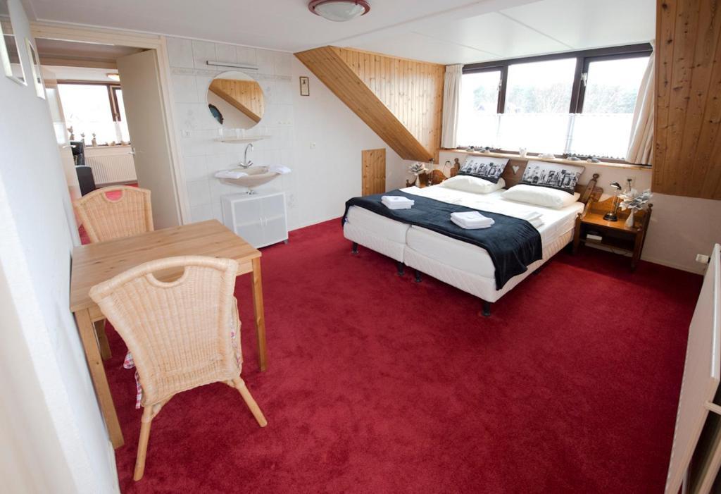 Guesthouse De Zonnestraal De Koog  Room photo